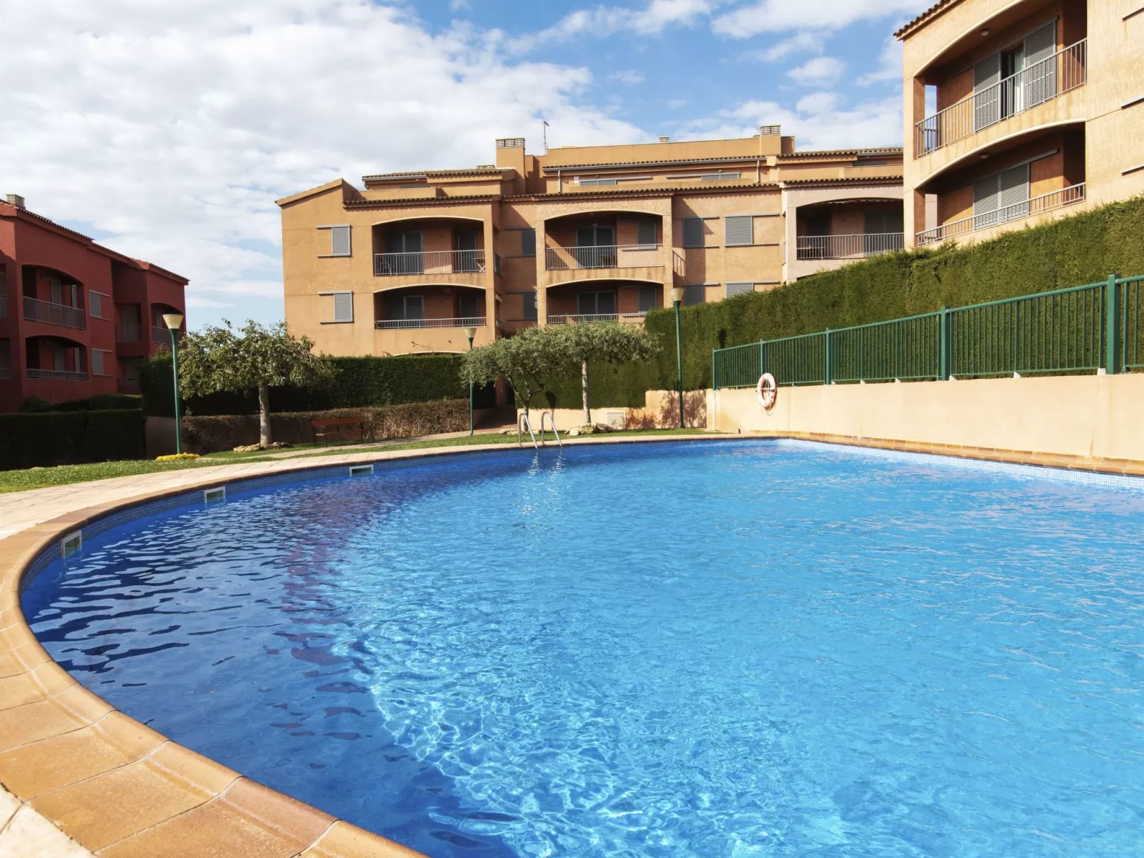 Marina Sant Jordi-Outside