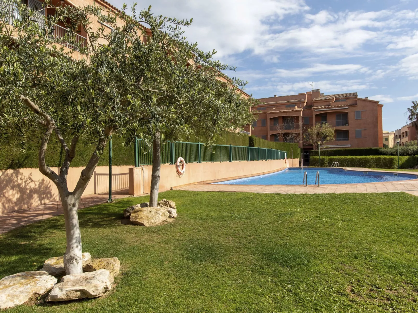 Marina Sant Jordi-Outside
