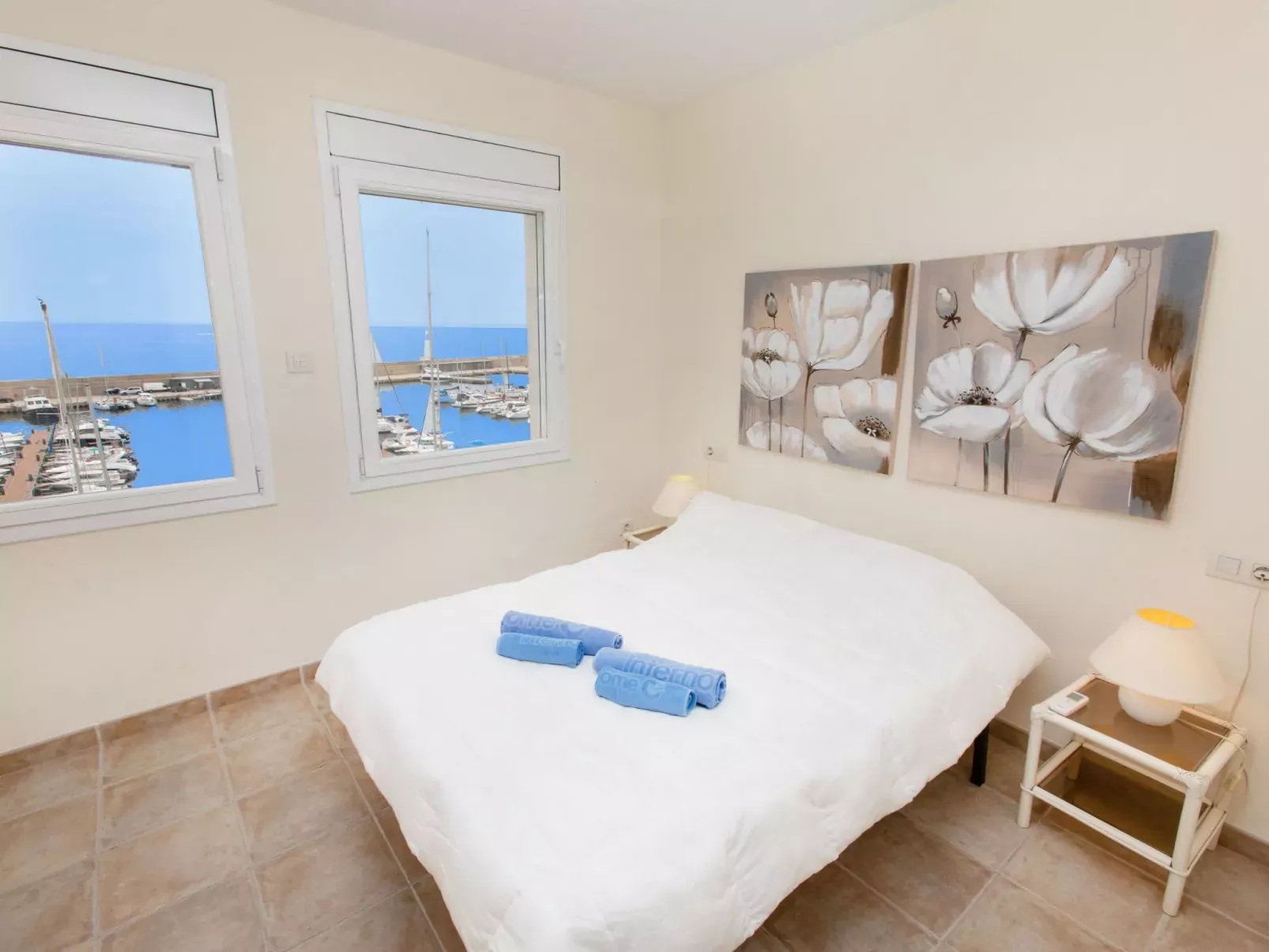 Triplex Mare Nostrum-Inside