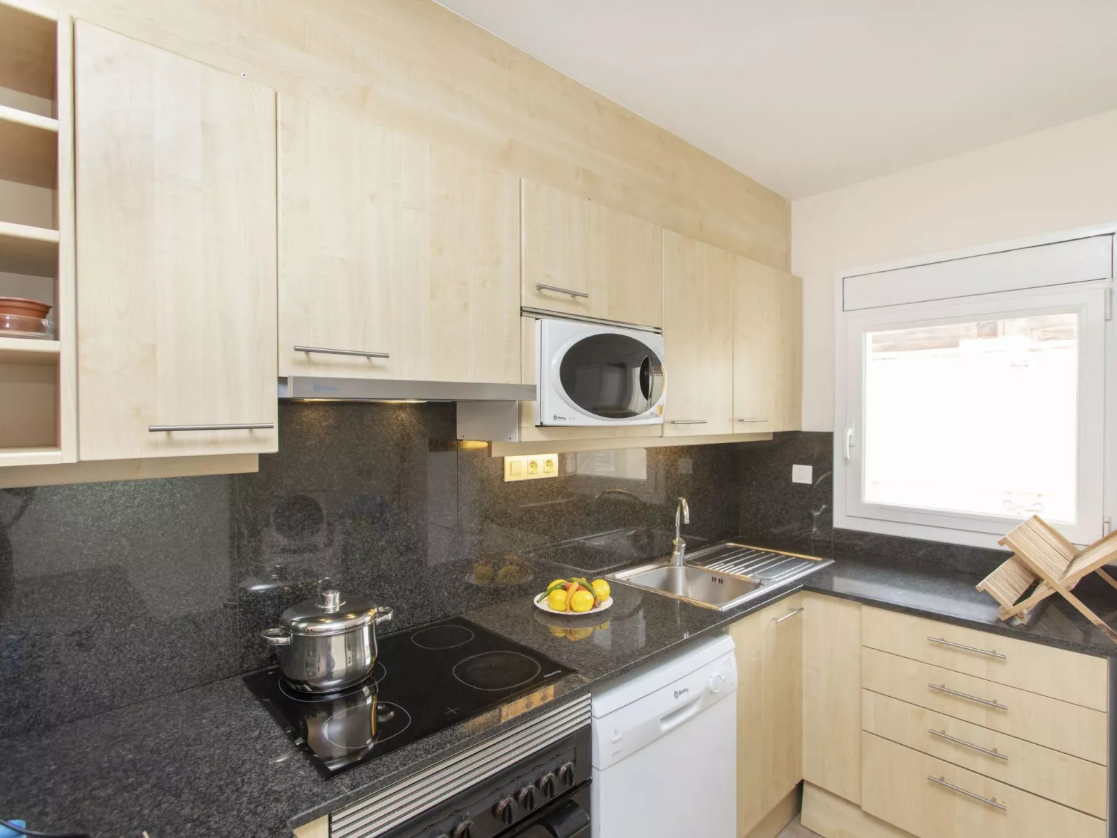 Triplex Mare Nostrum-Inside