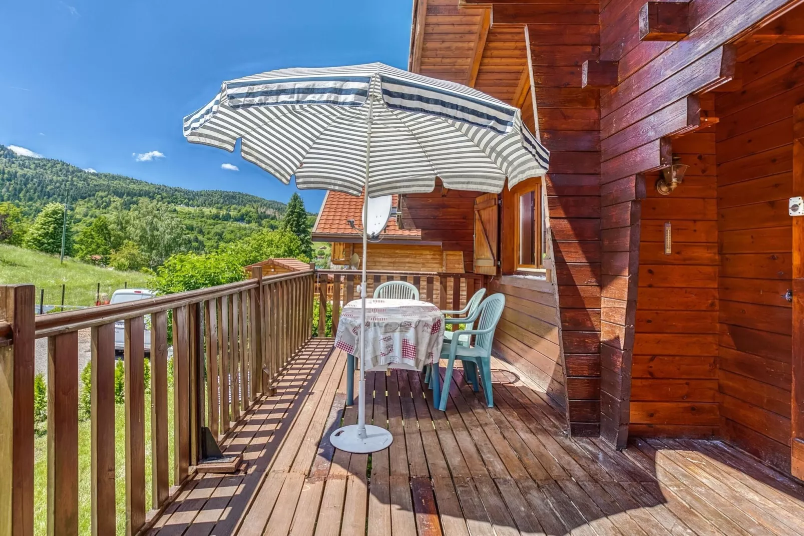 Chalet l'Aigle - Saint-Maurice-sur-Moselle-Terrace balcony