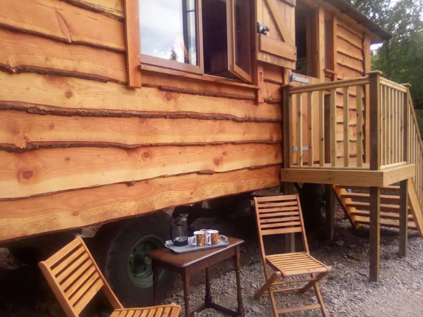 Shepherds Hut-Outside