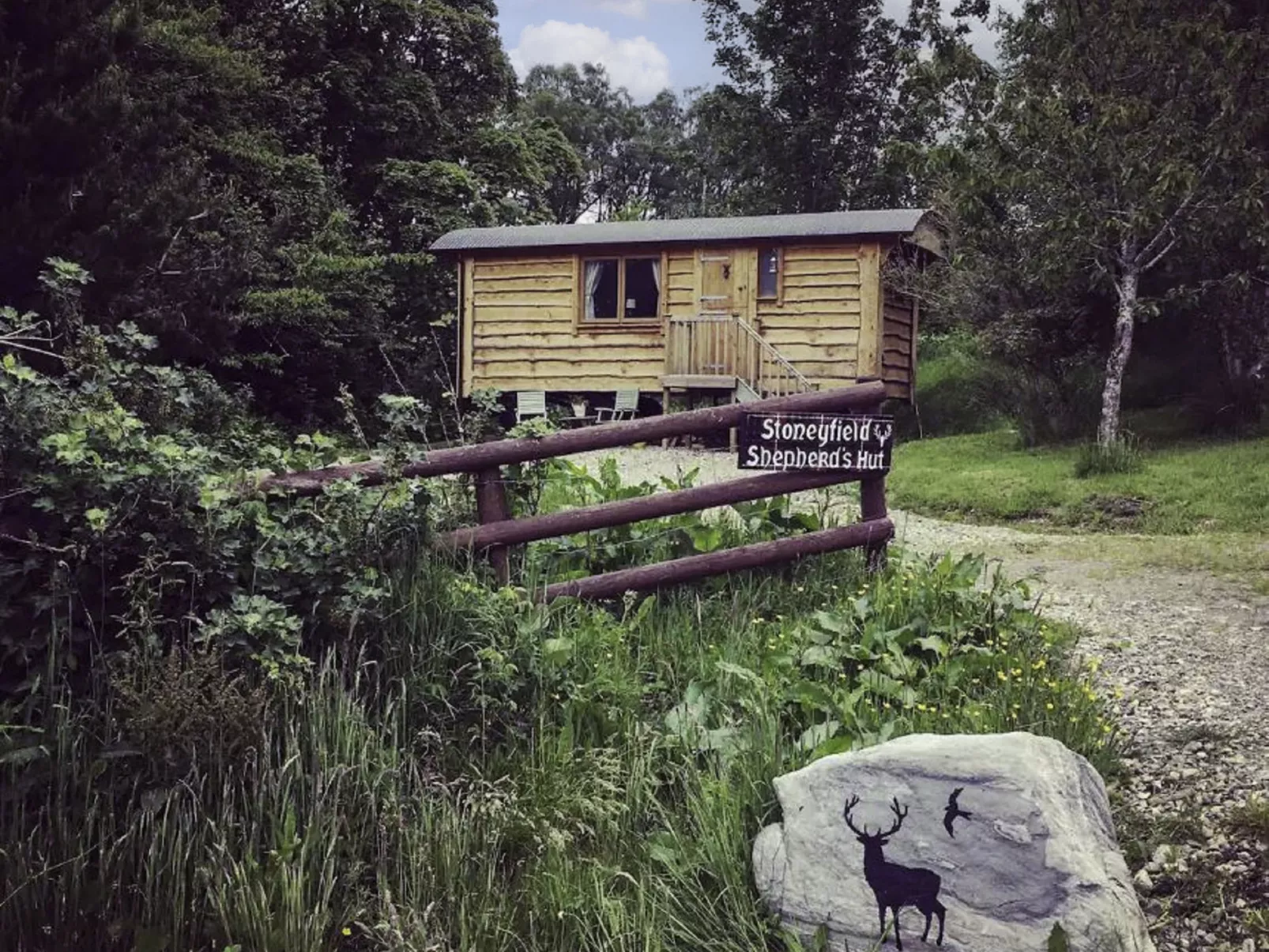 Shepherds Hut-Outside