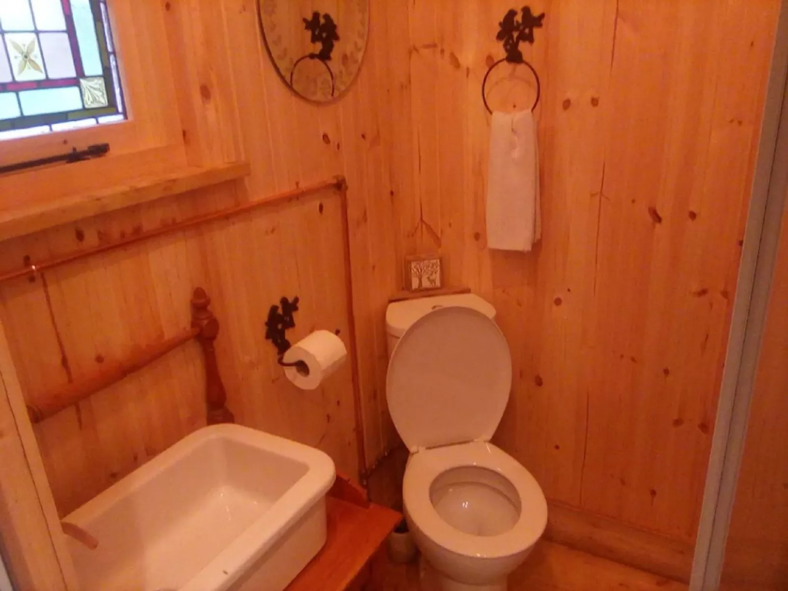 Shepherds Hut-Inside