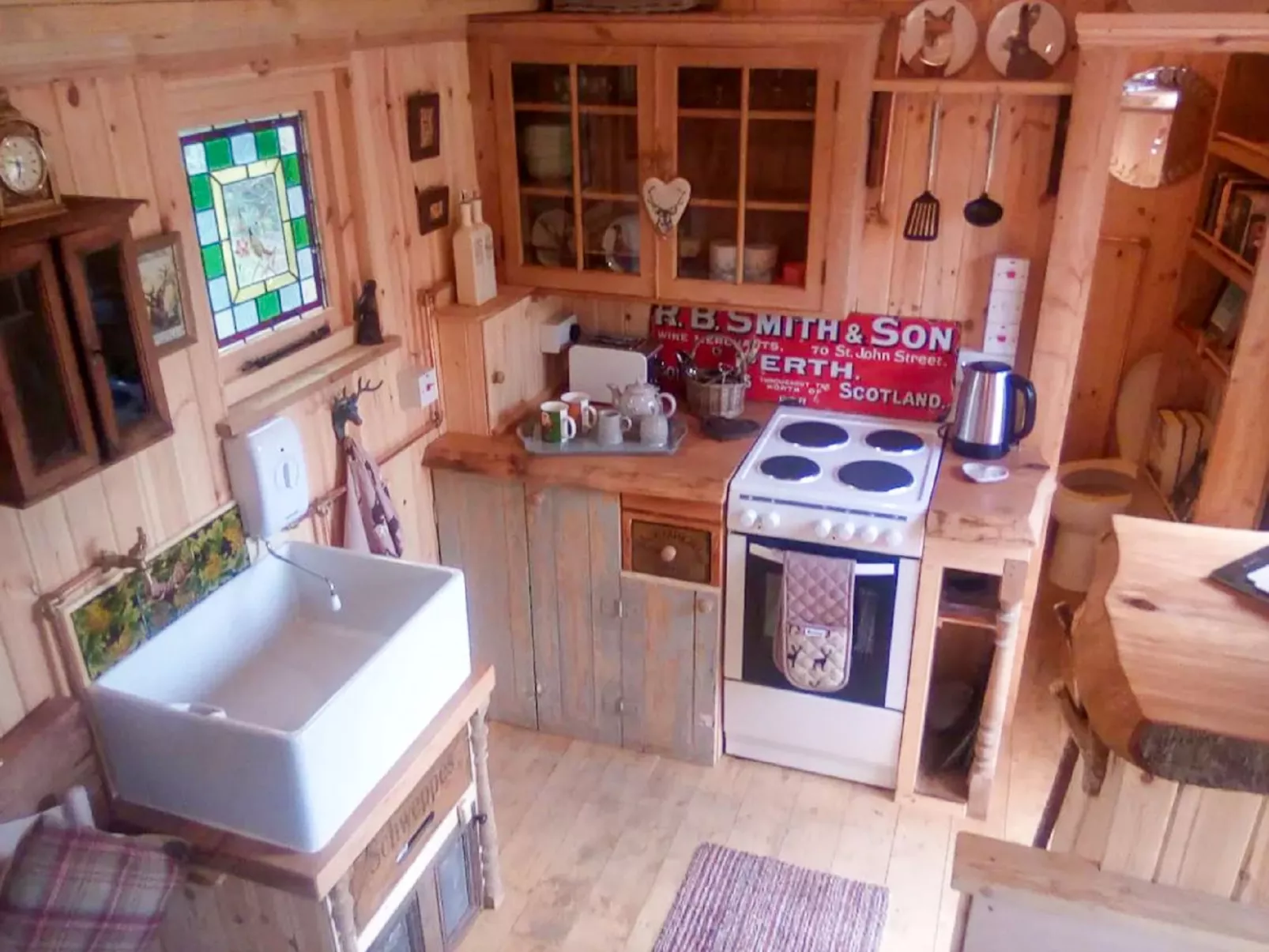 Shepherds Hut-Inside