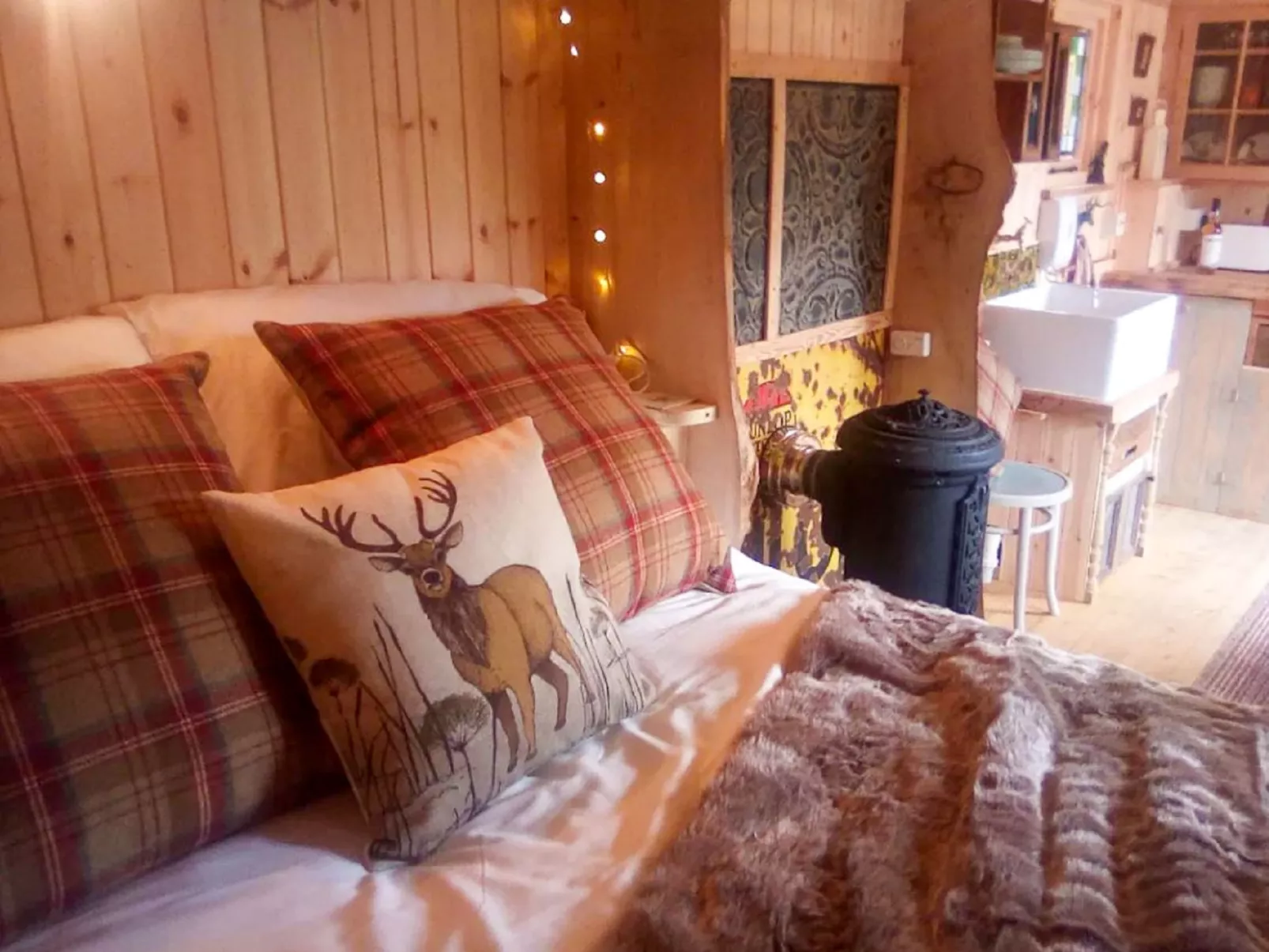 Shepherds Hut-Inside