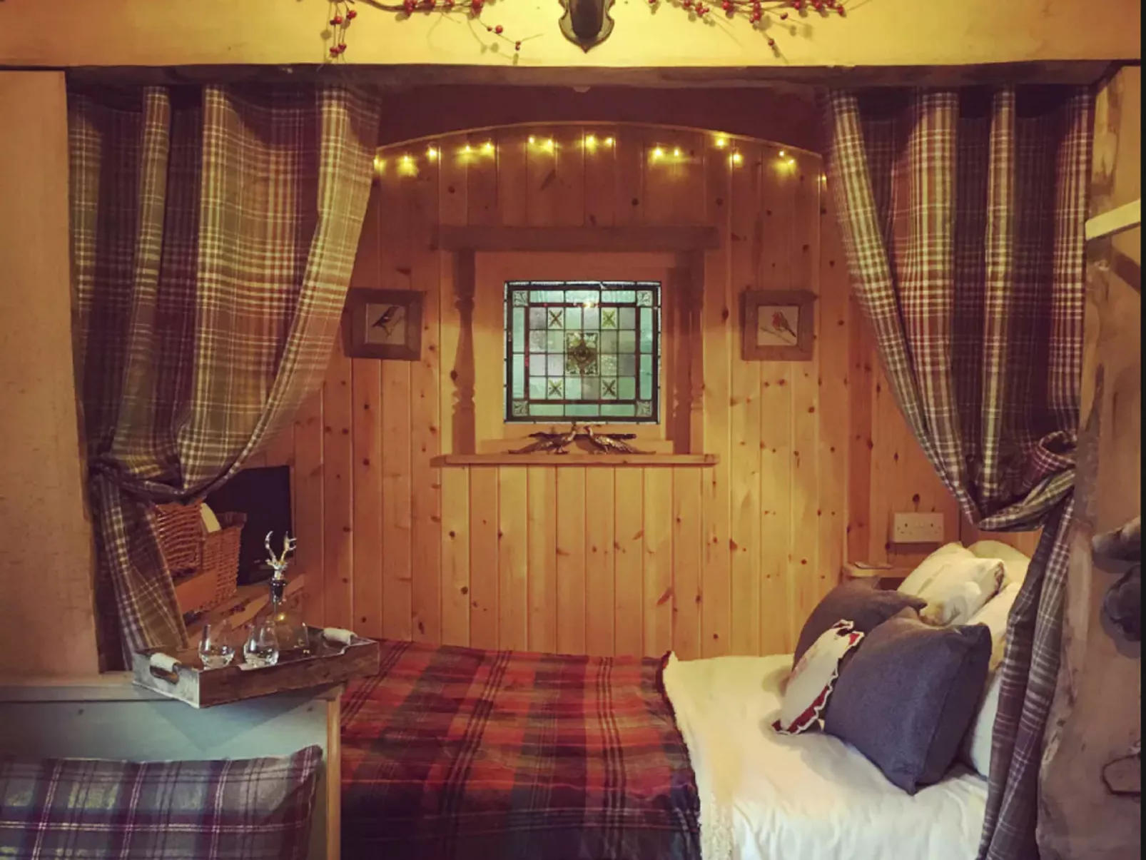 Shepherds Hut-Inside