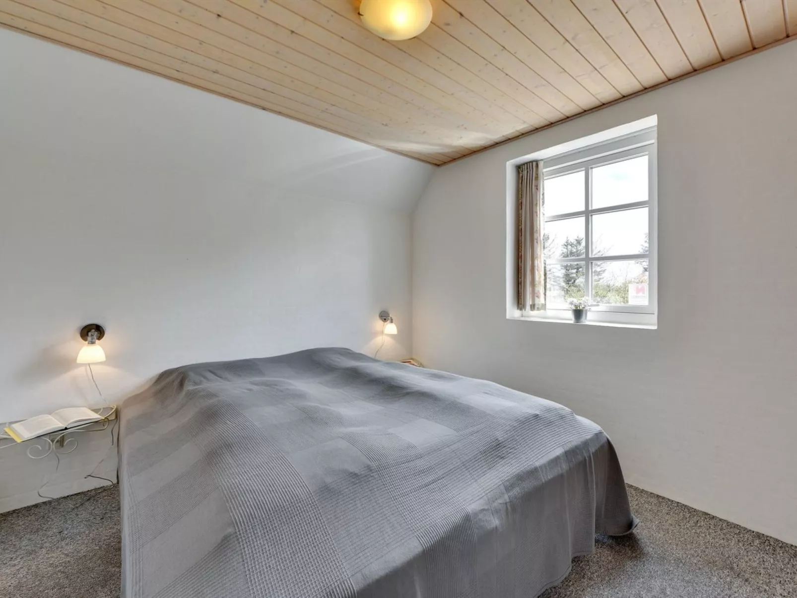 "Barrit" - 2.5km from the sea-Inside