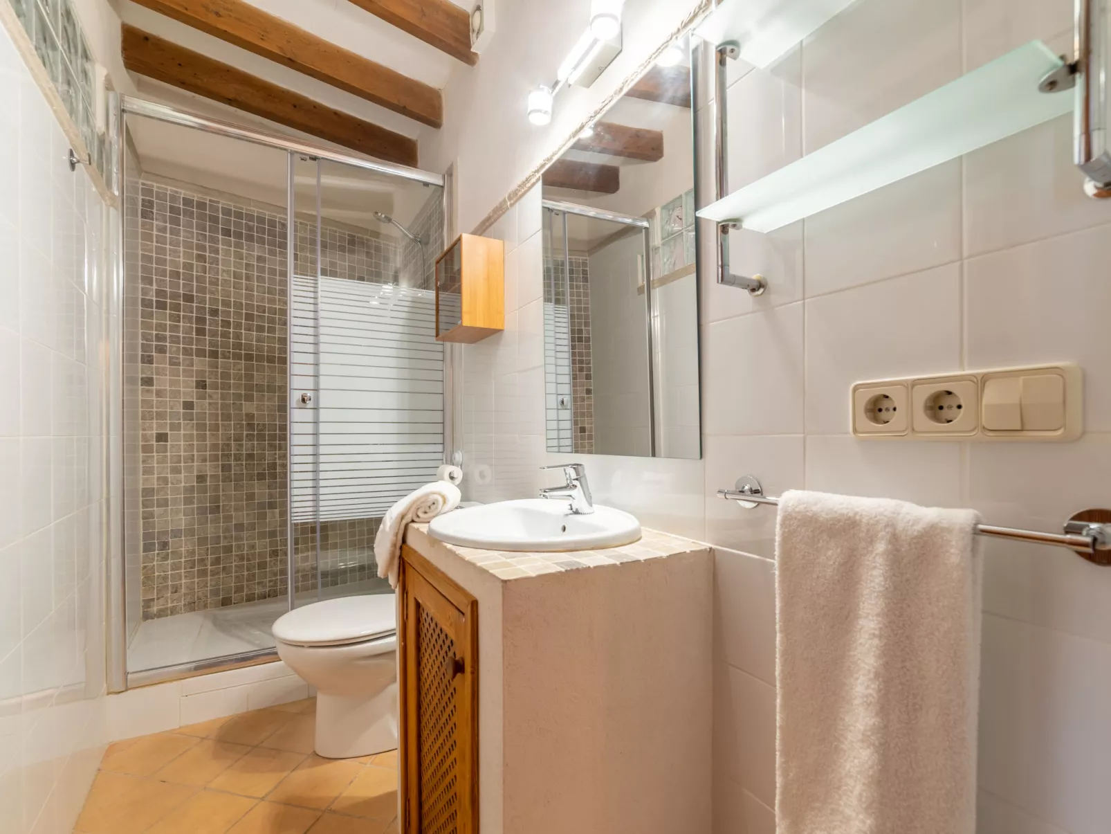 Boutique House-Inside