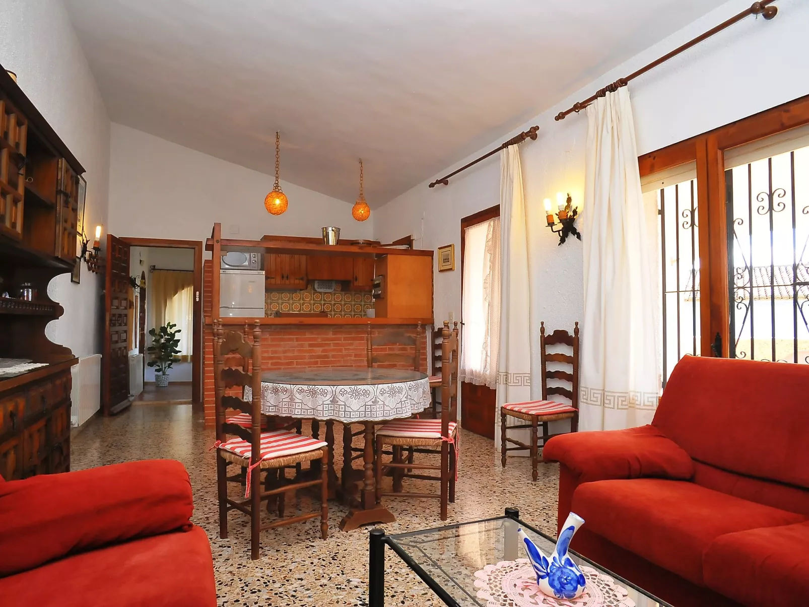 Balcon al Mar-Inside