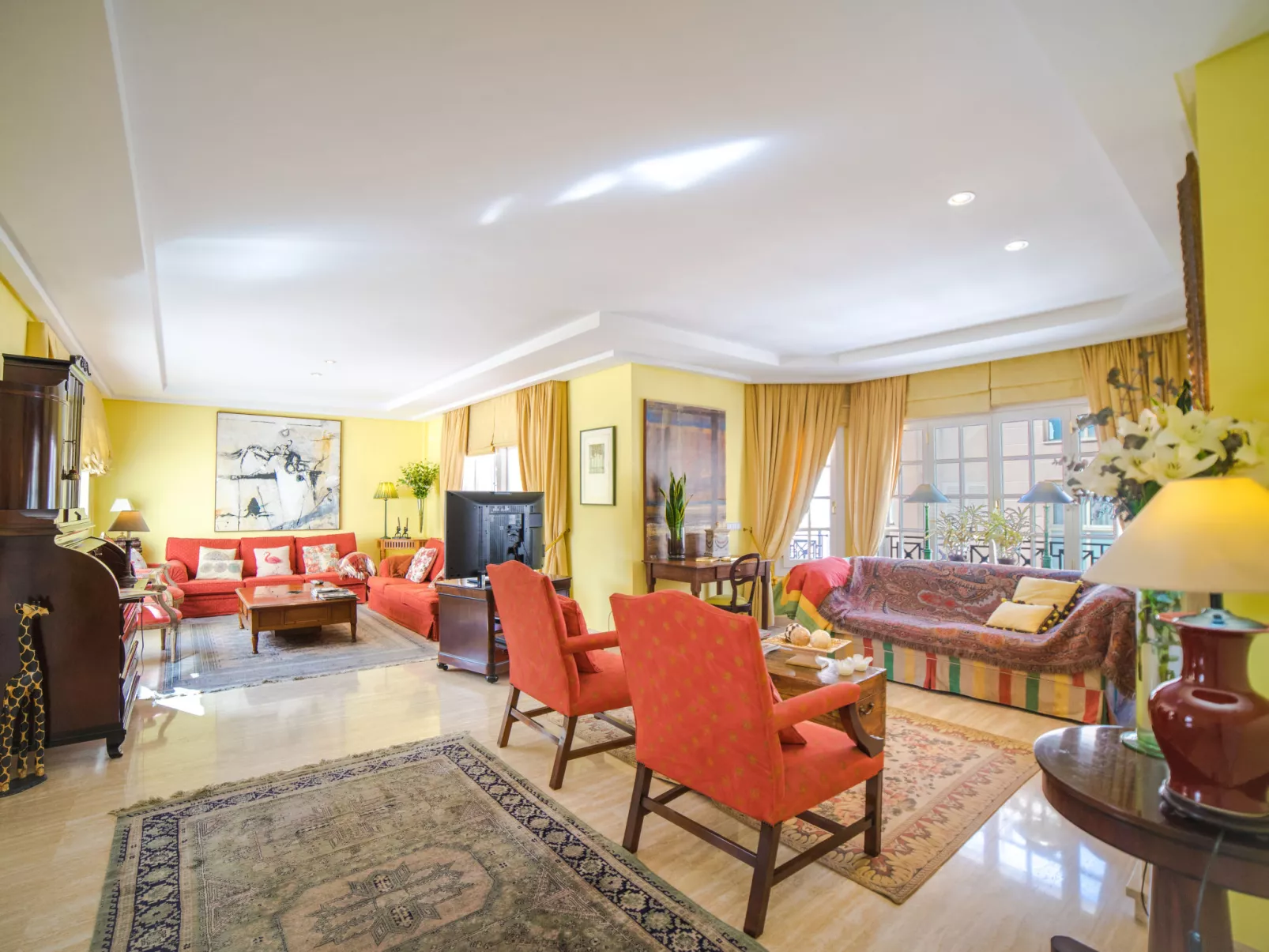 Villa Can Mandol-Inside