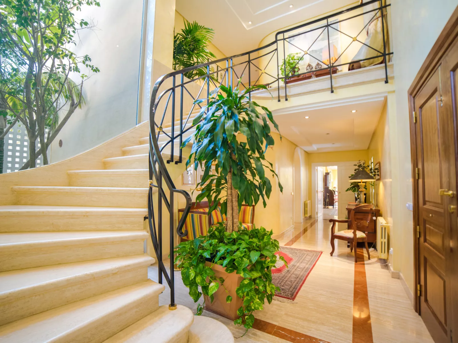 Villa Can Mandol-Inside