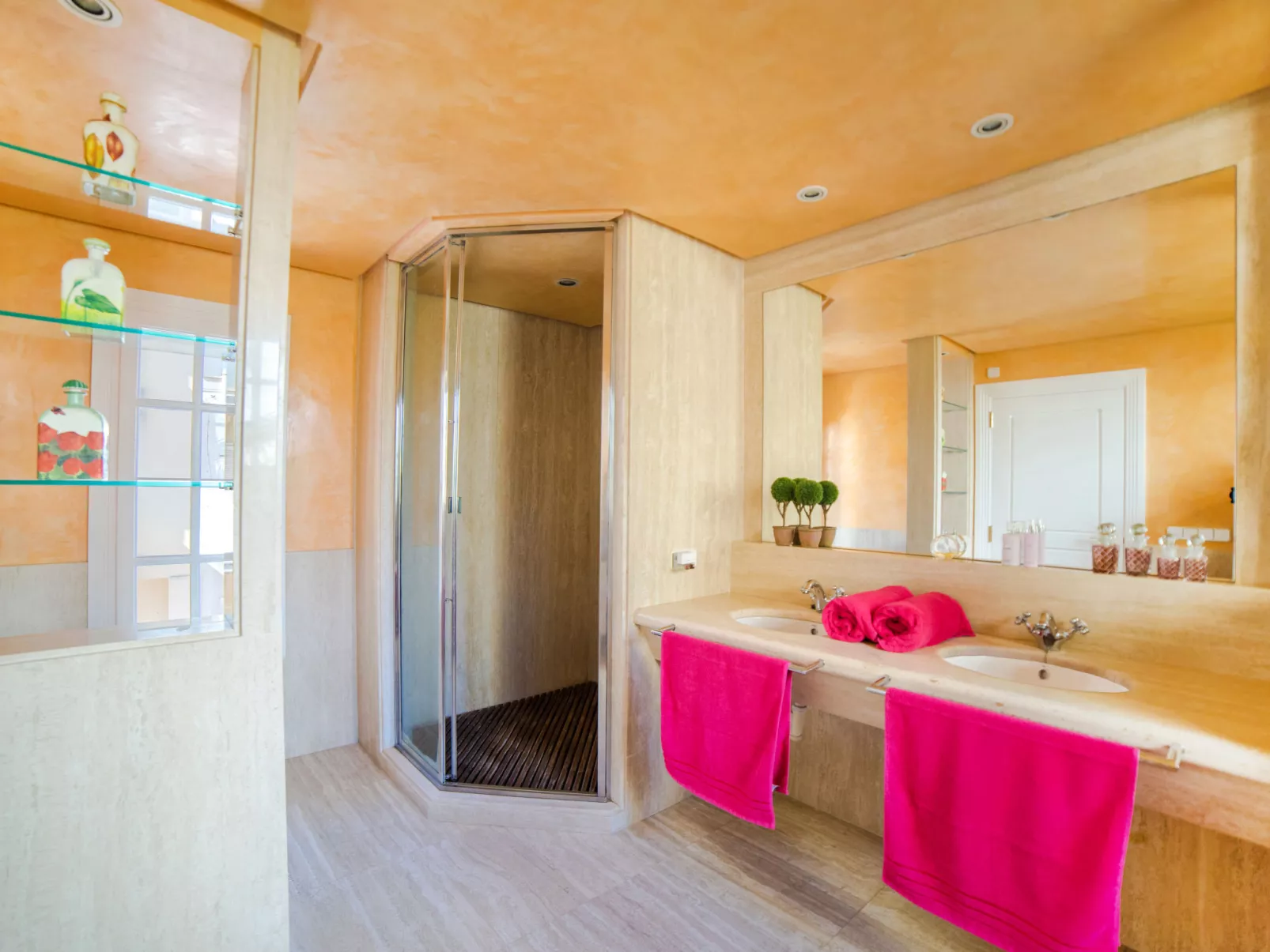 Villa Can Mandol-Inside