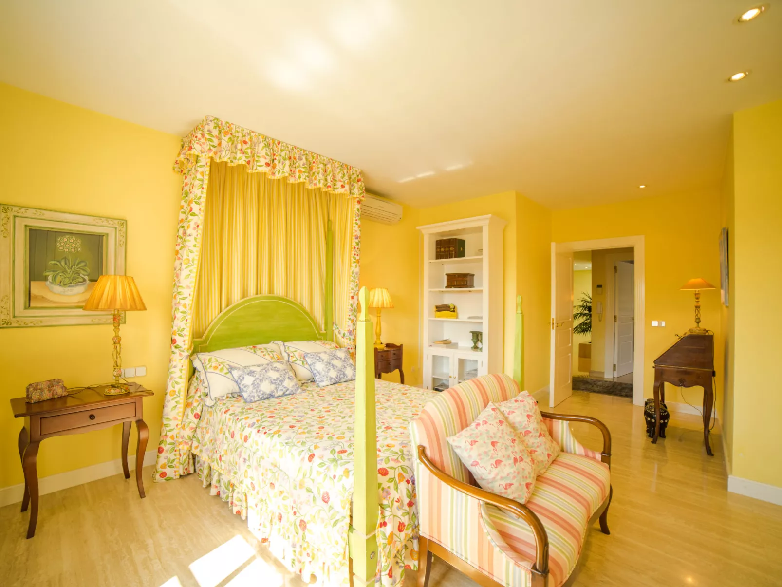Villa Can Mandol-Inside