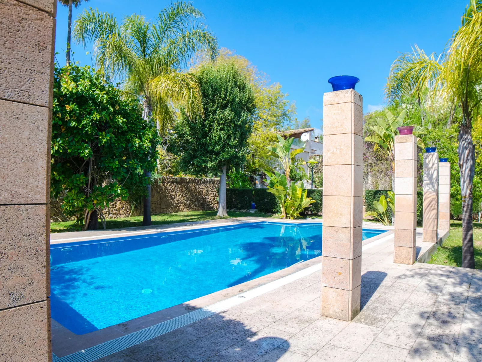 Villa Can Mandol-Outside