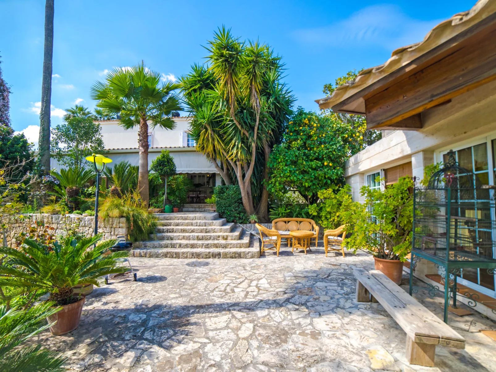 Villa Can Mandol-Outside