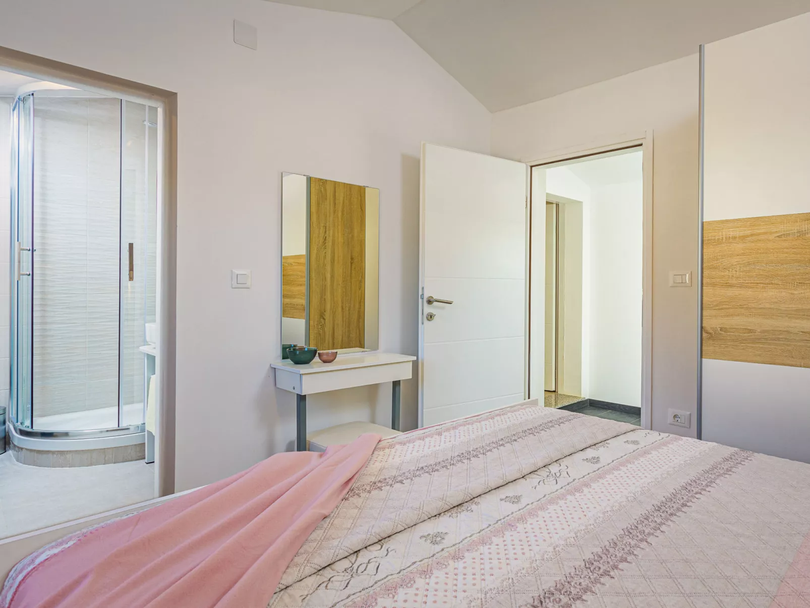 Prenc-Inside