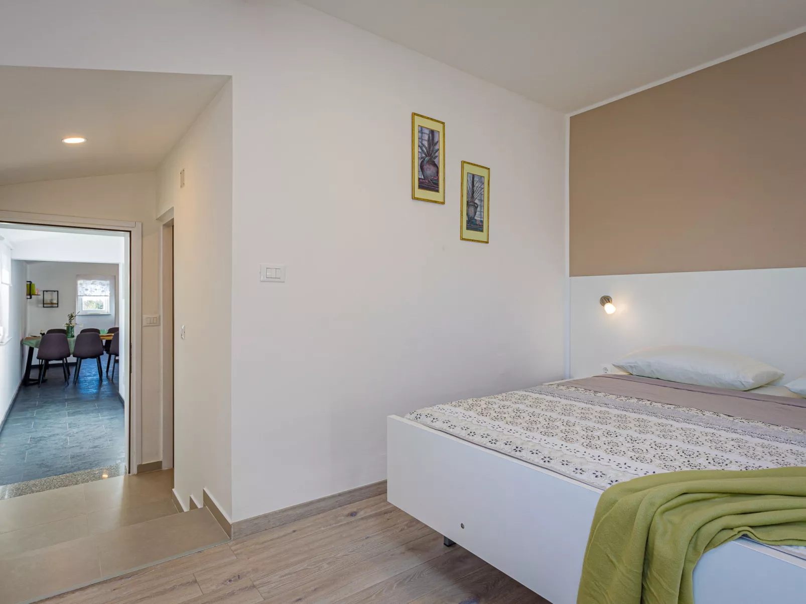 Prenc-Inside