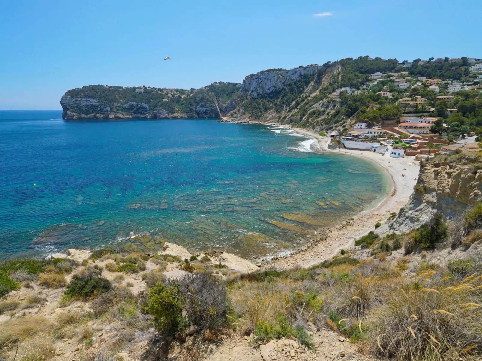 Comino-Outside
