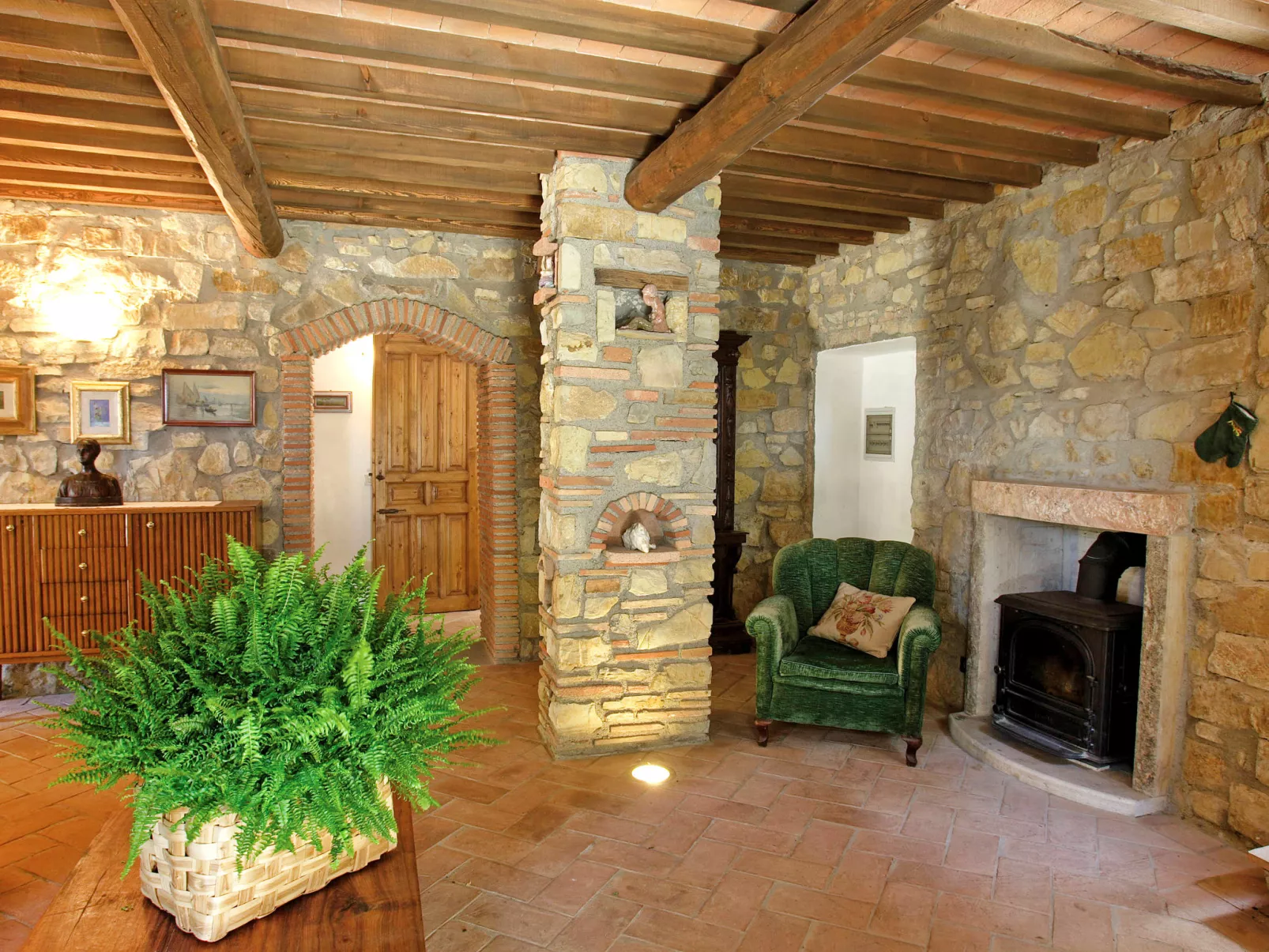 Casa Del Boscaiolo-Inside