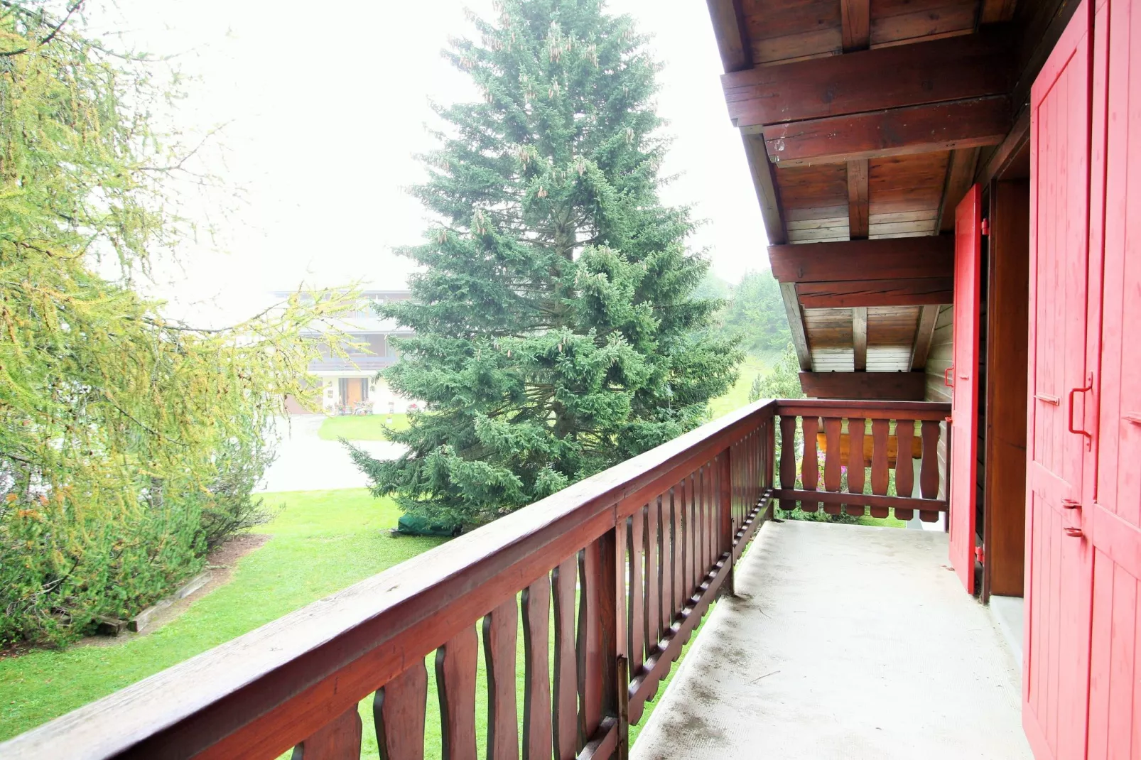 Chalet Le Chaînon-Terrace balcony