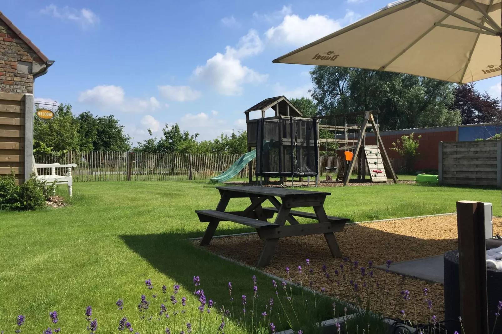 Vakantiehuis Romanie-Jardin d'été