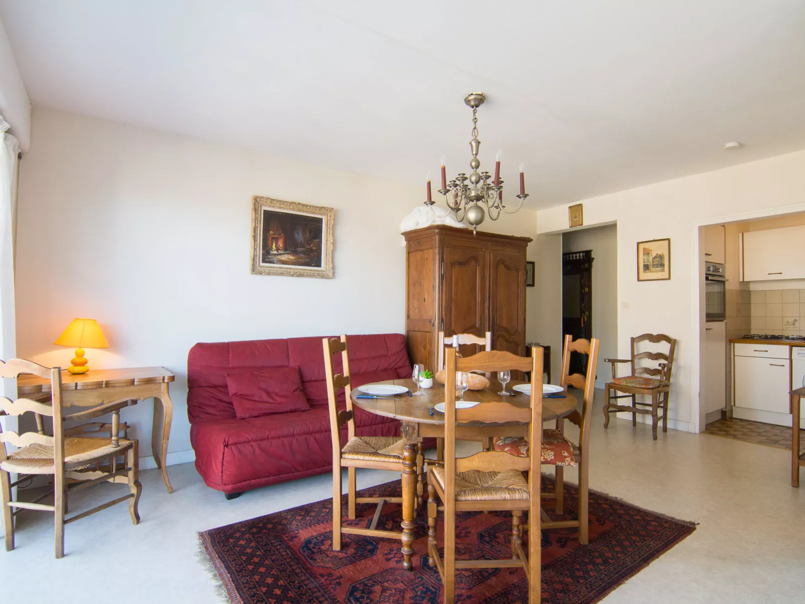Le Royal Foch-Inside