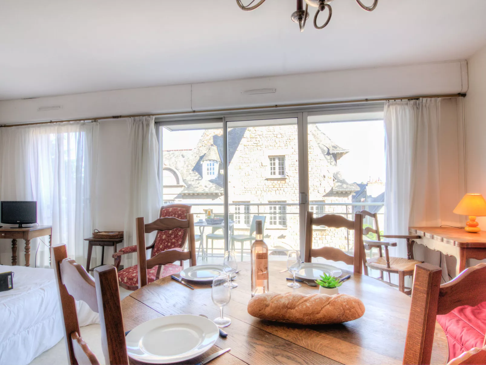 Le Royal Foch-Inside