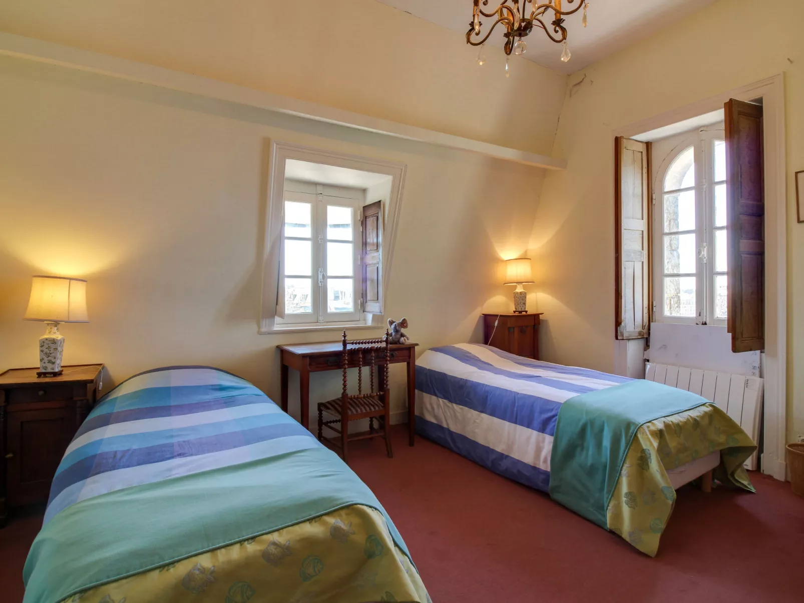 Château des Deux Rives-Inside