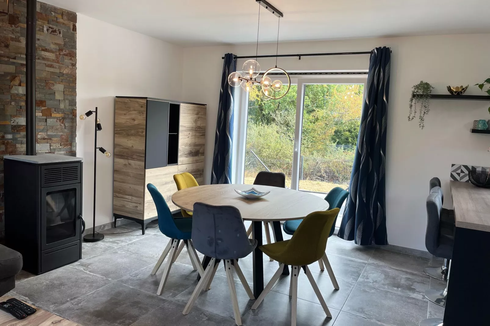 L'Eden d'Evrard-Dining room