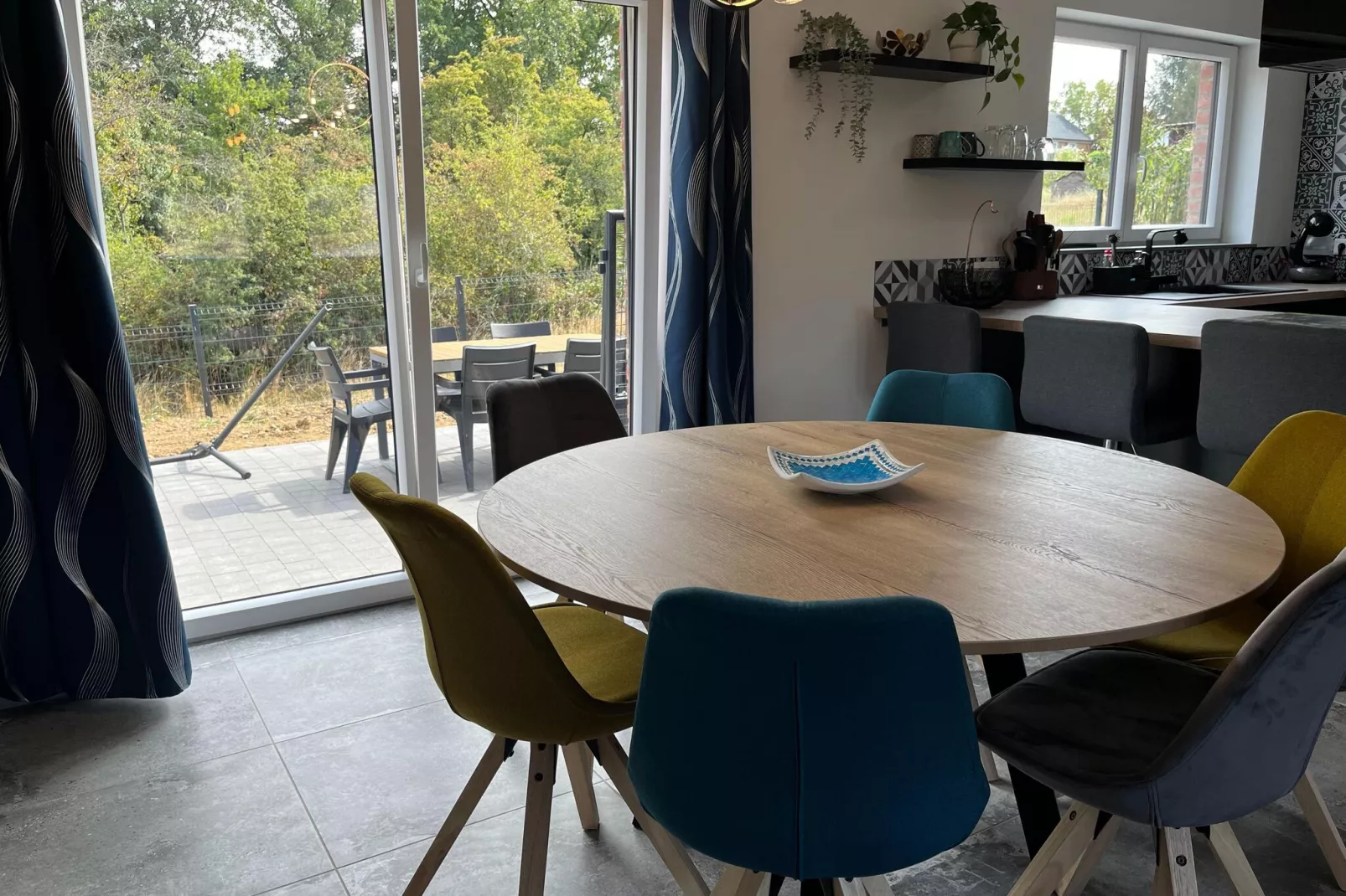 L'Eden d'Evrard-Dining room