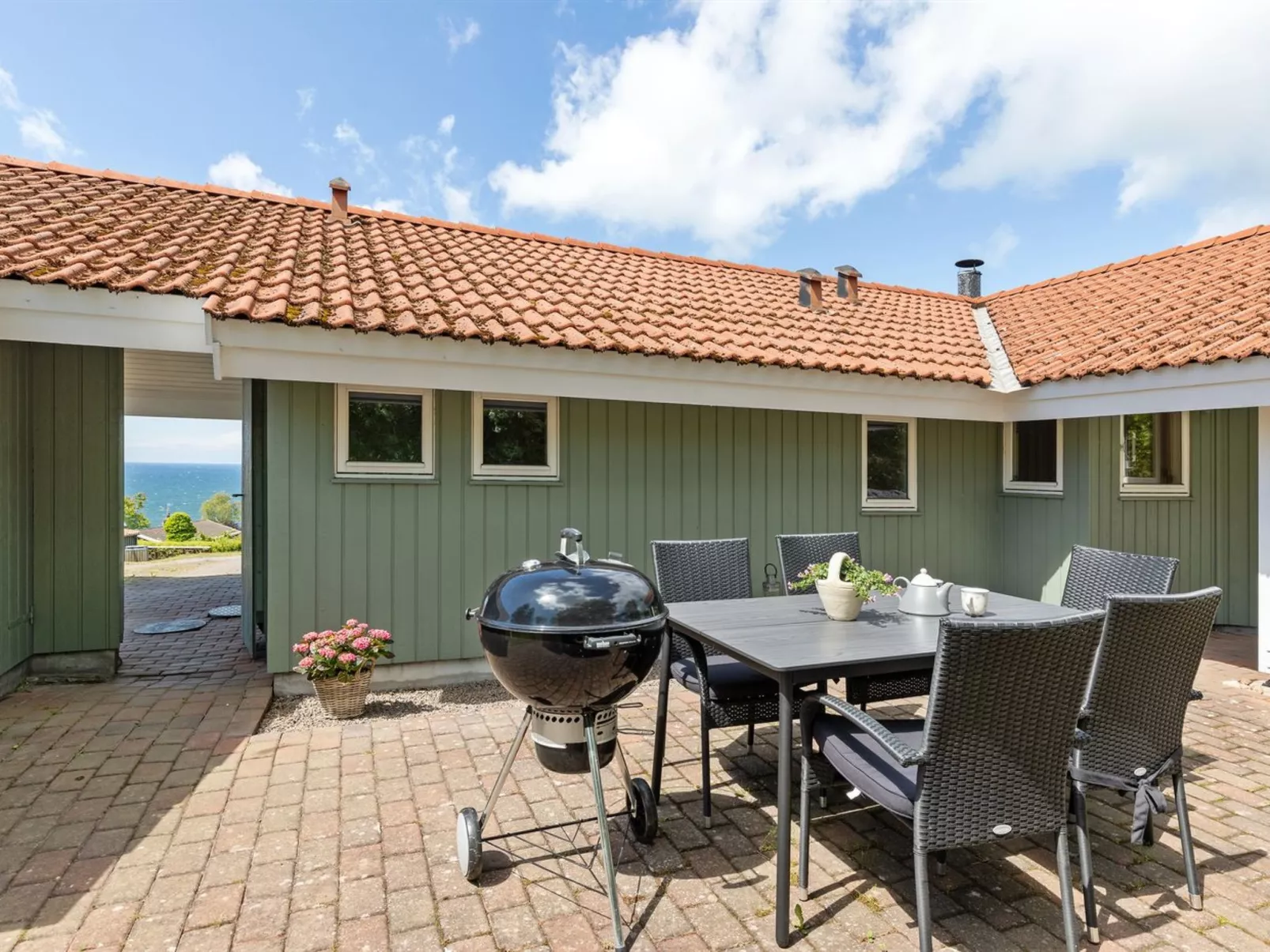 "Lahja" - 400m from the sea-Outside