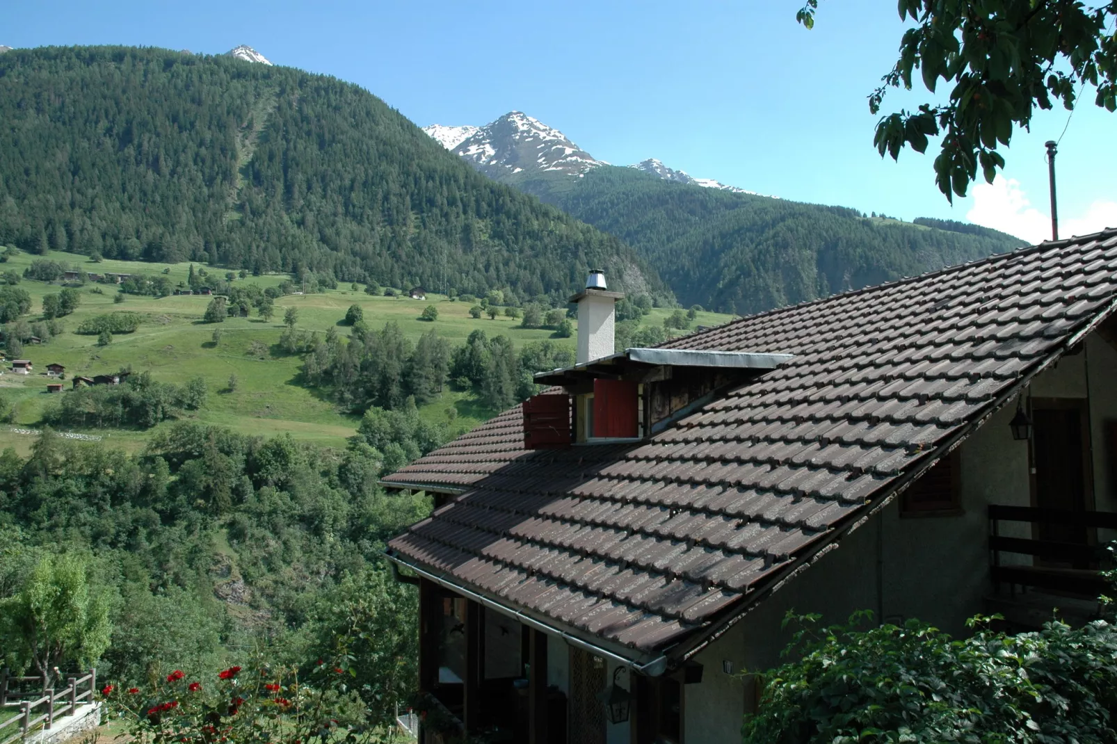 Sparrhorn-Exterior summer