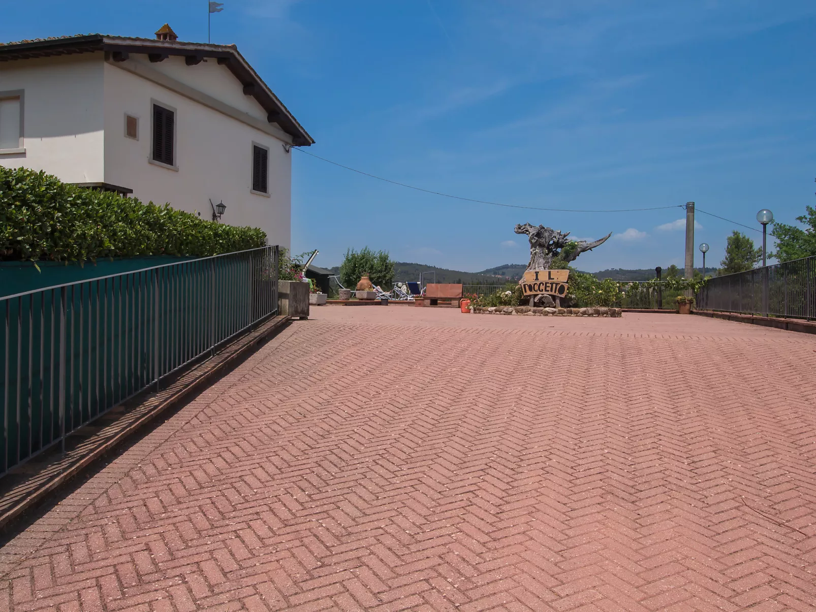 Il Poggetto-Outside