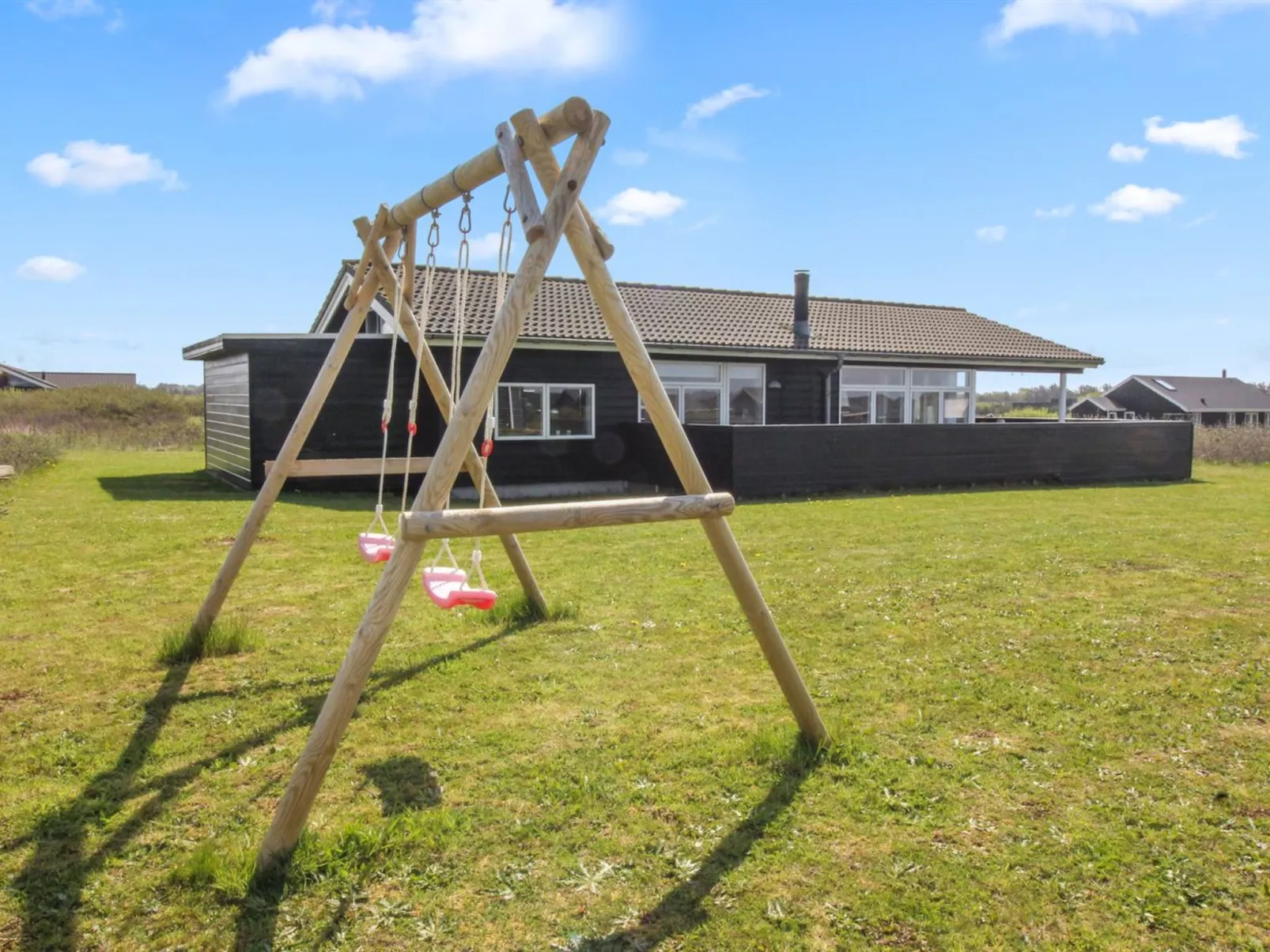 "Heidy" - 450m from the sea-Outside