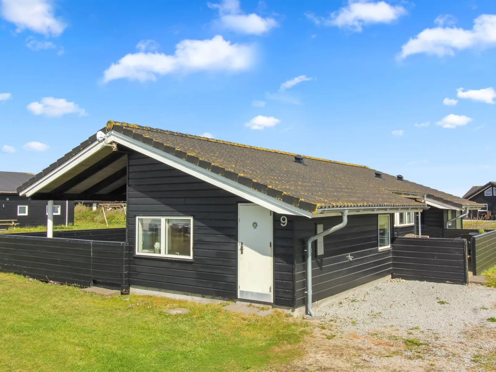 "Heidy" - 450m from the sea-Outside