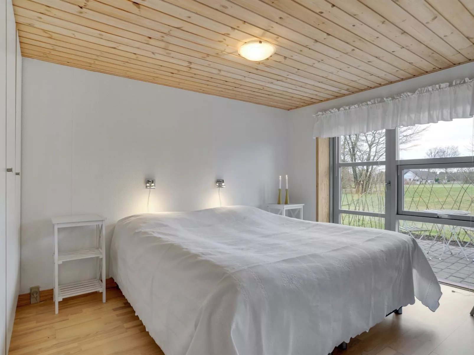 "Rebecca" - 1.5km from the sea-Drinnen