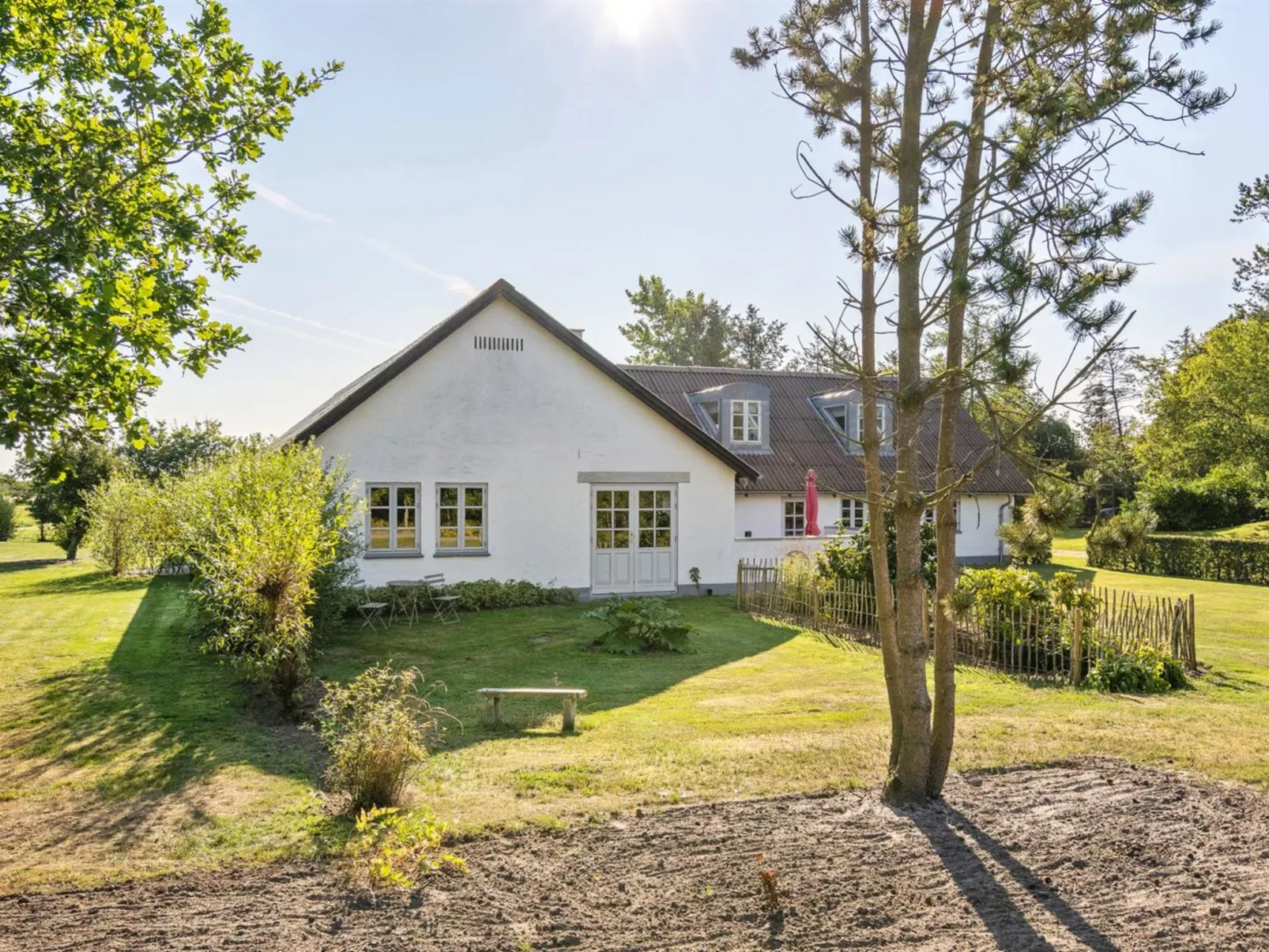 "Rebecca" - 1.5km from the sea-Draußen