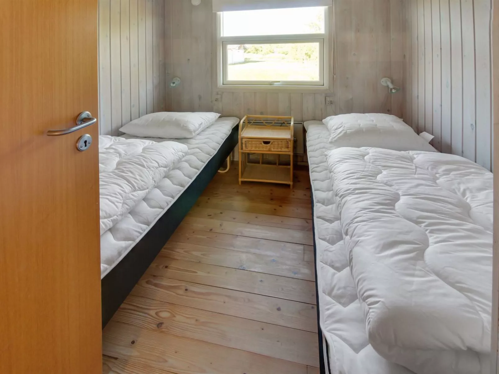 "Allis" - 400m from the sea-Drinnen