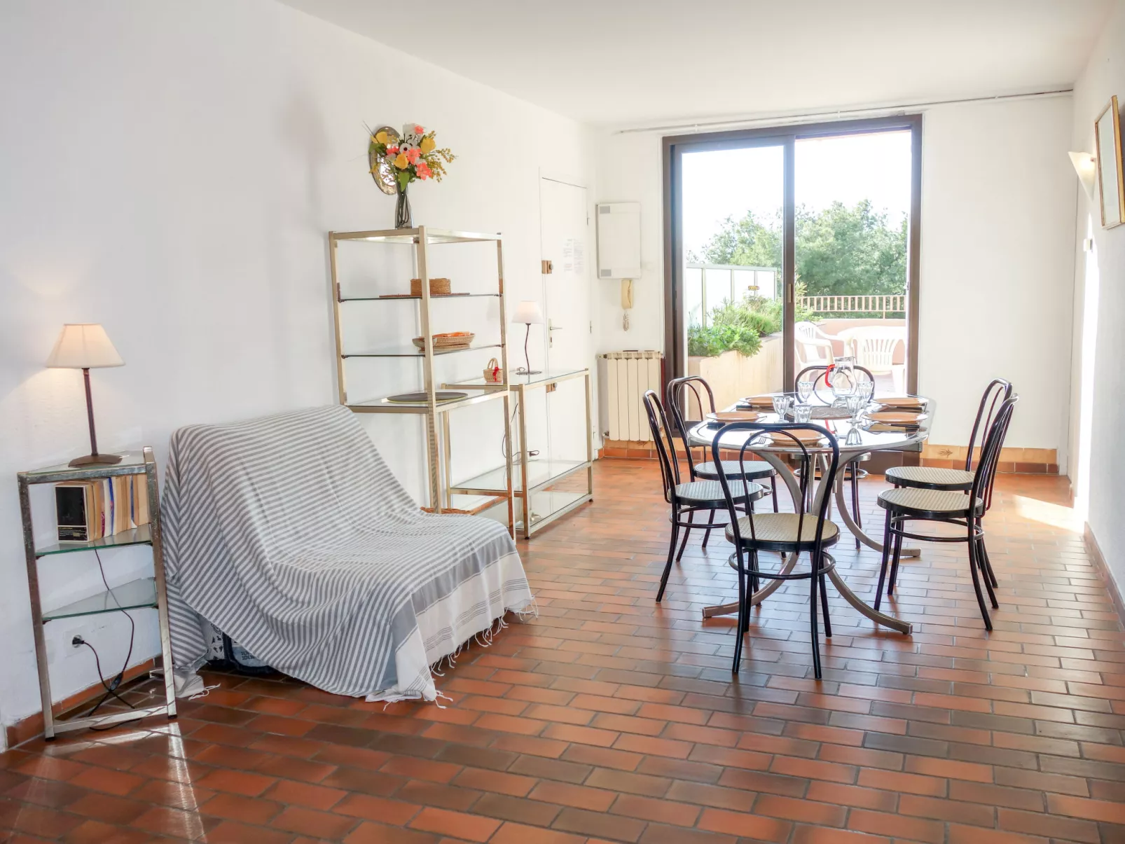 Le Grand Vallon-Inside