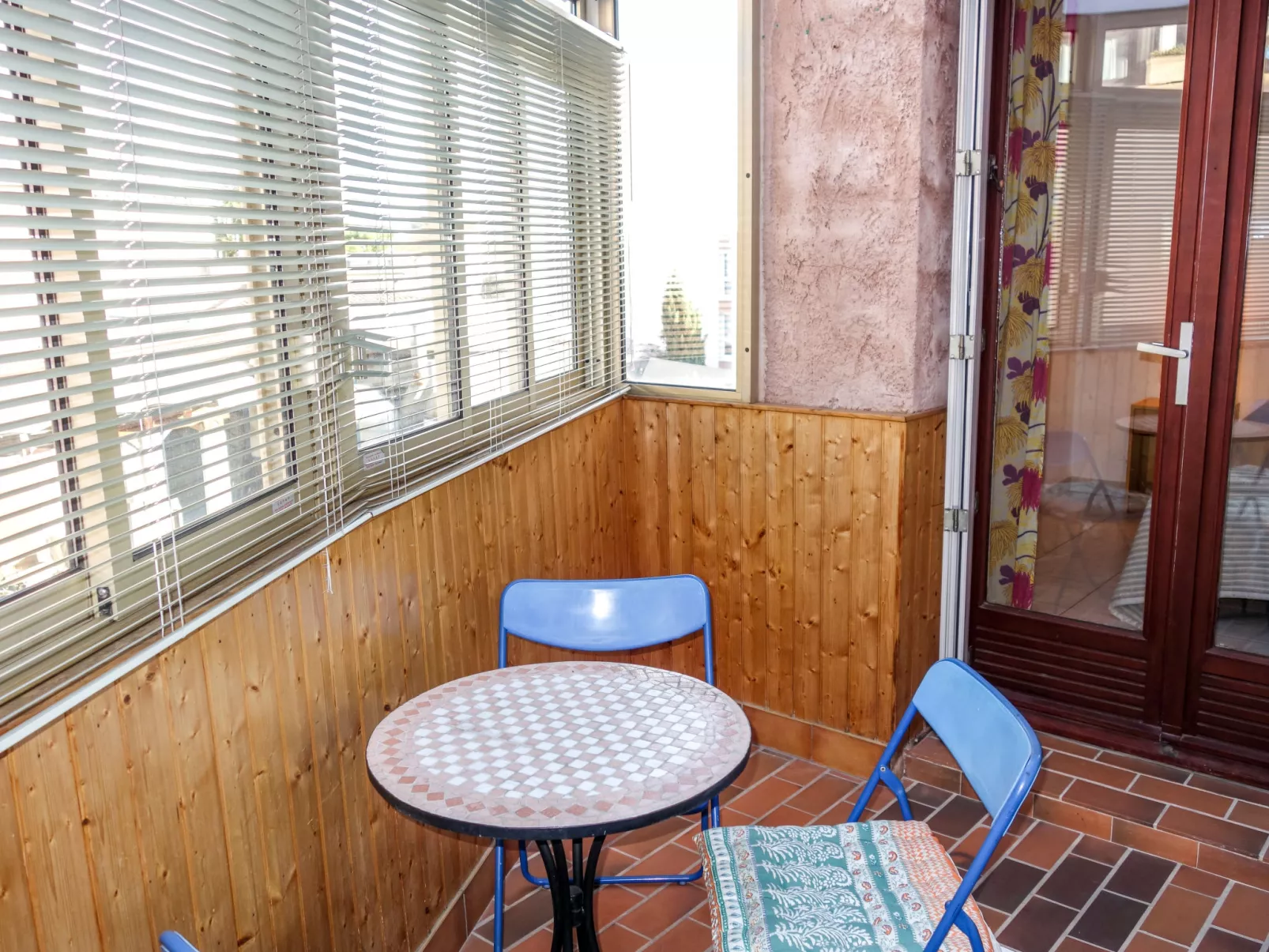 Le Grand Vallon-Outside