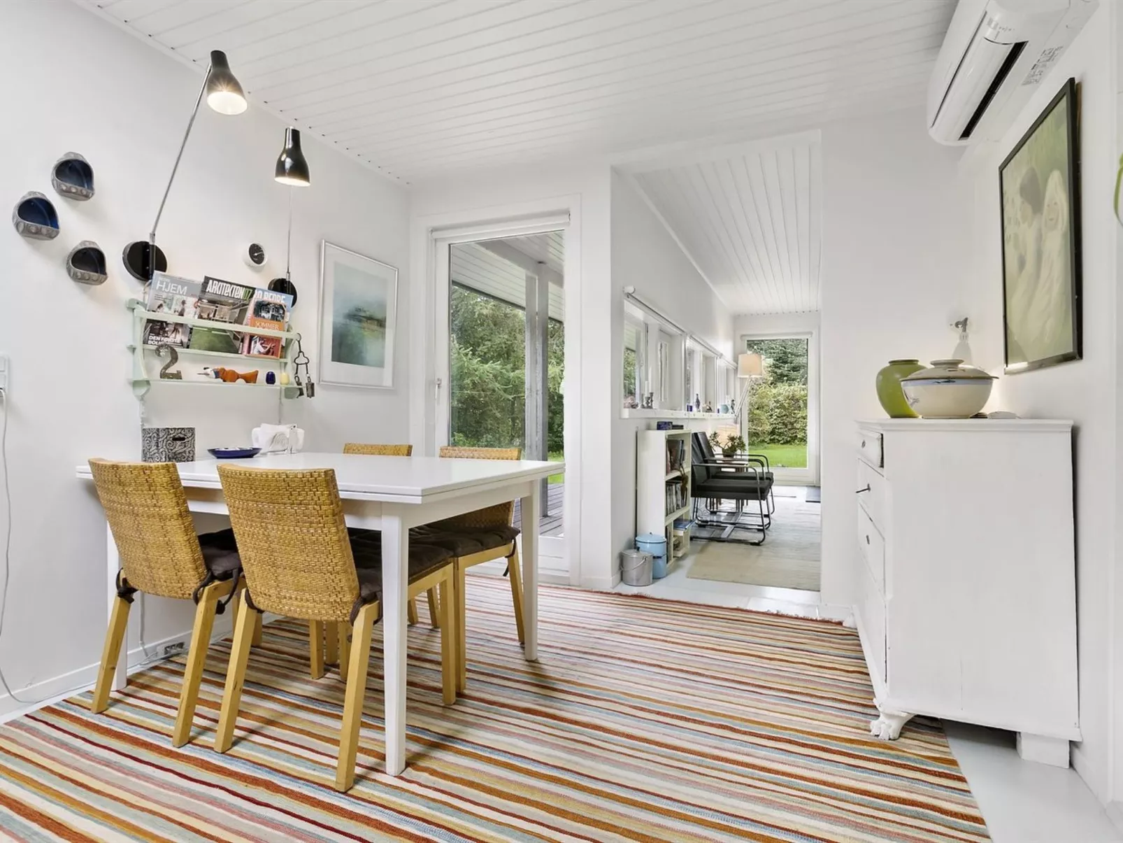 "Jarno" - 1km from the sea-Inside