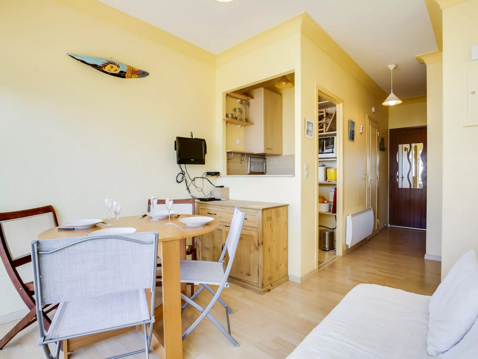 La Houle-Inside