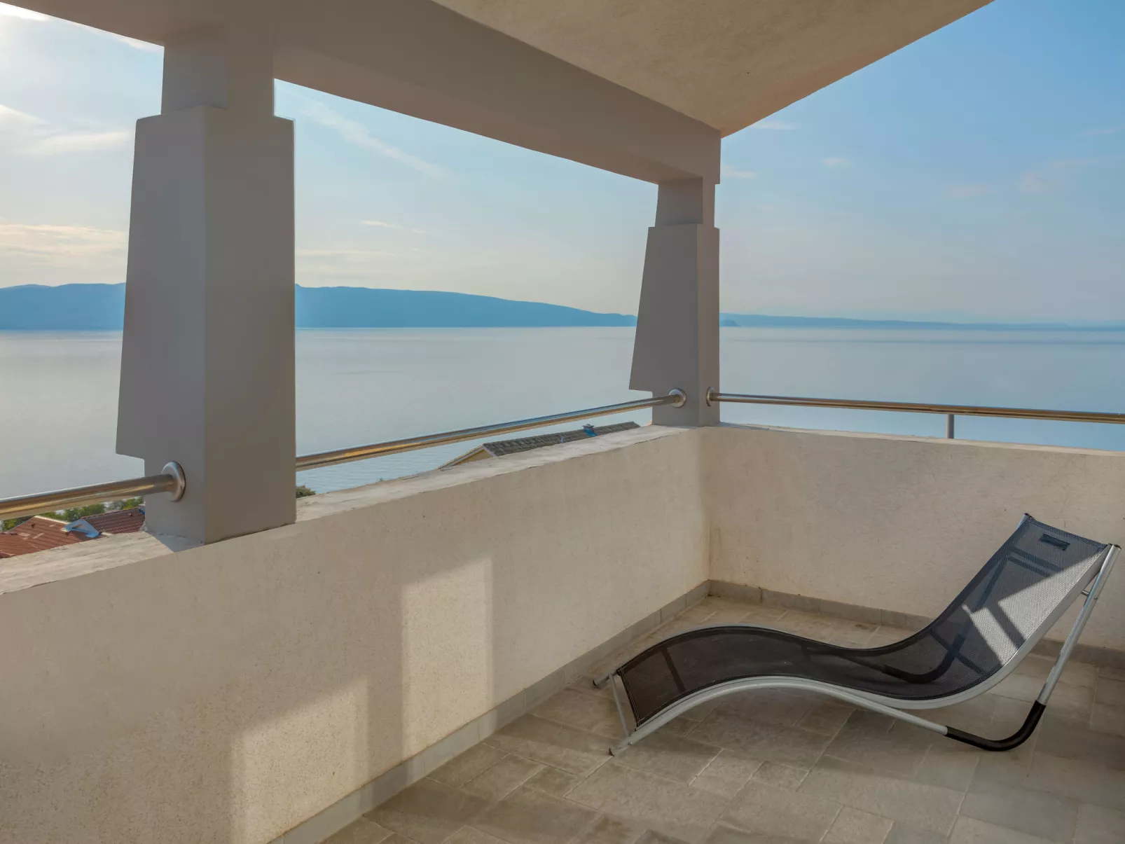 Senj-Inside