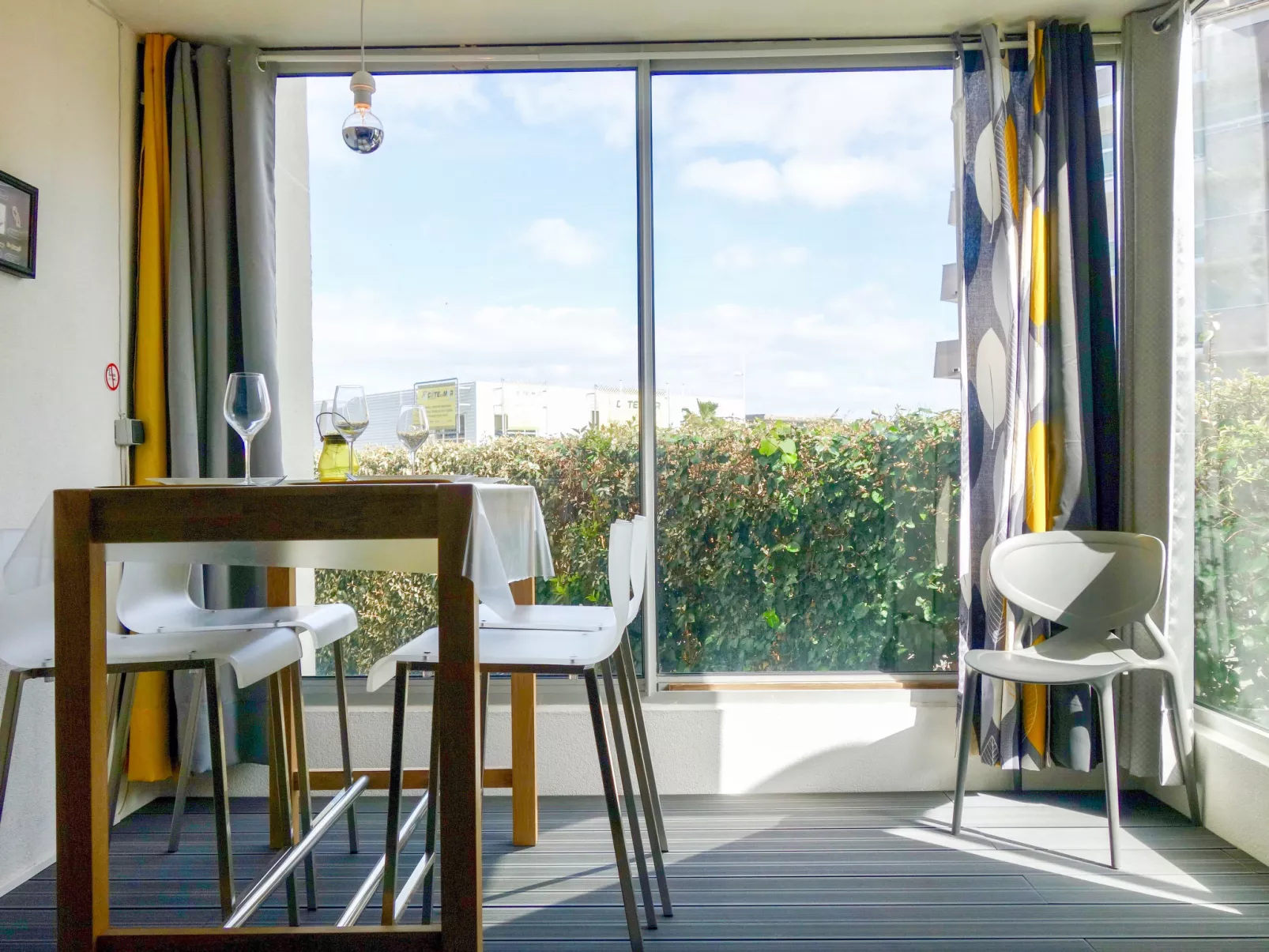 Port Arcachon-Inside