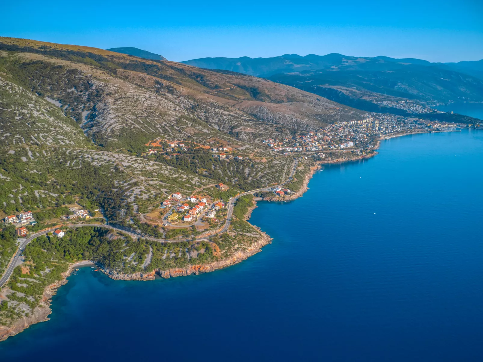 Senj-Outside
