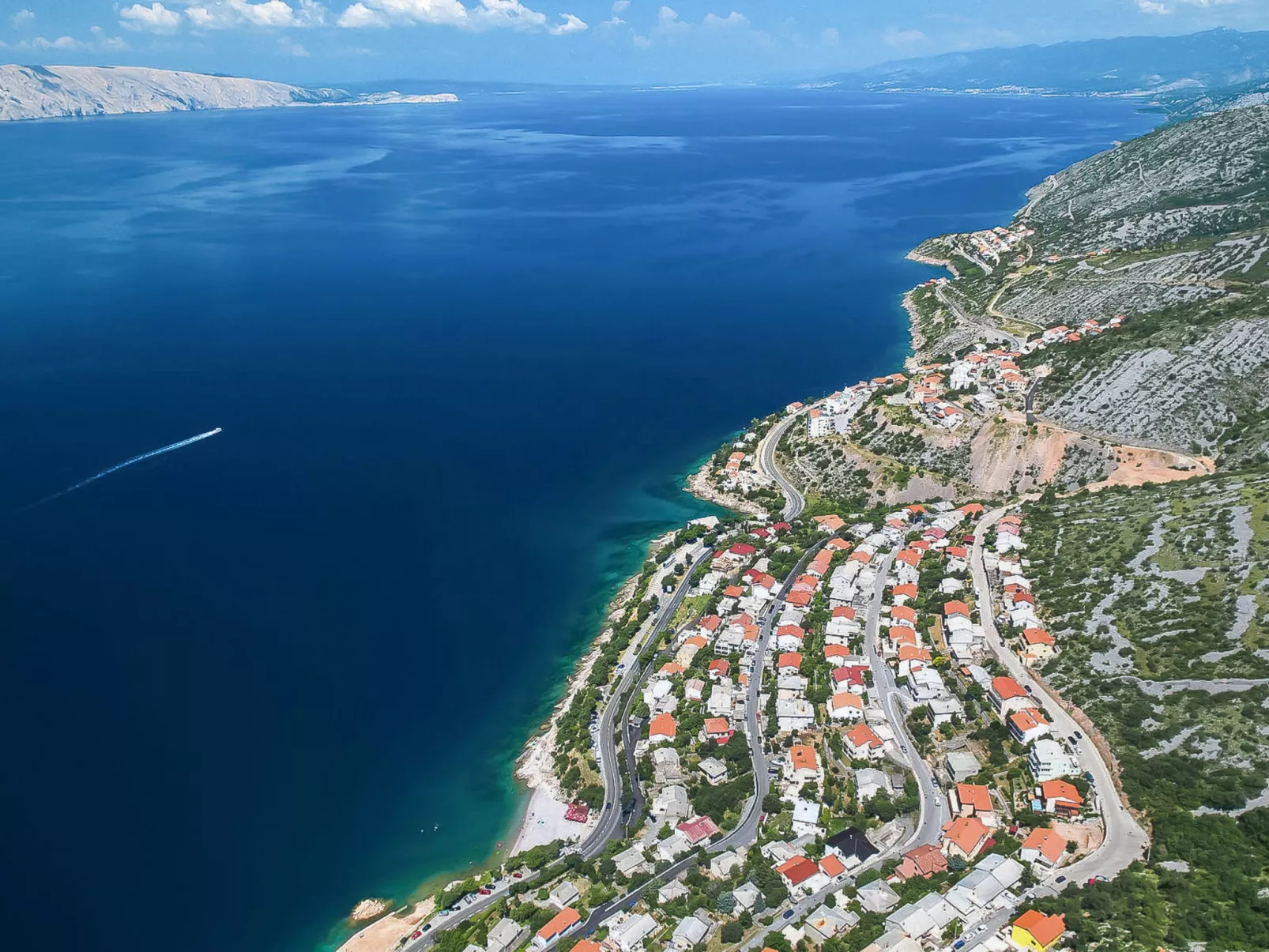 Senj-Outside