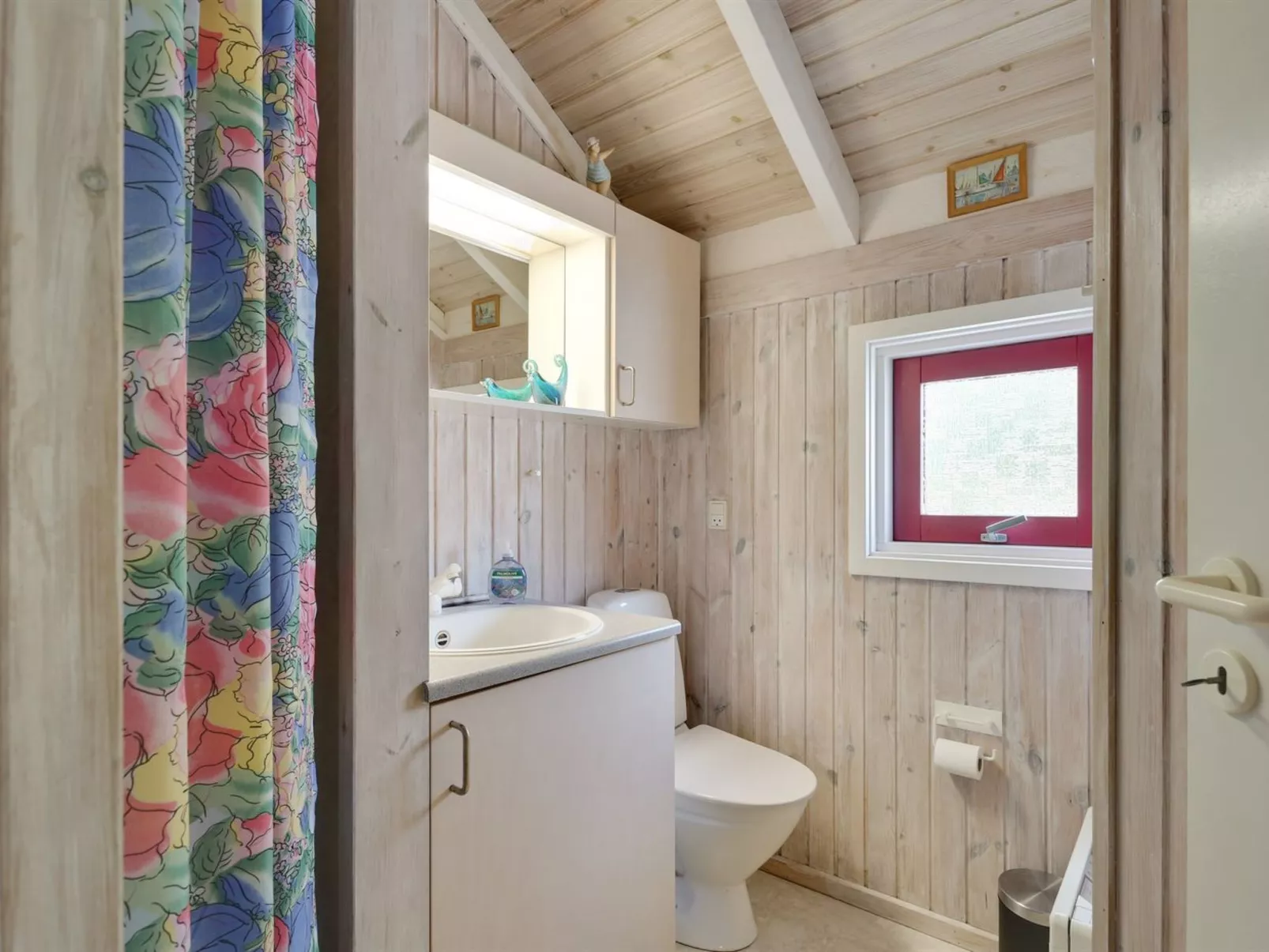 "Snari" - 400m from the sea-Inside
