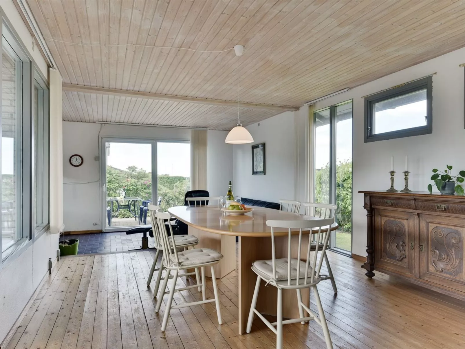 "Rise" - 250m from the sea-Inside