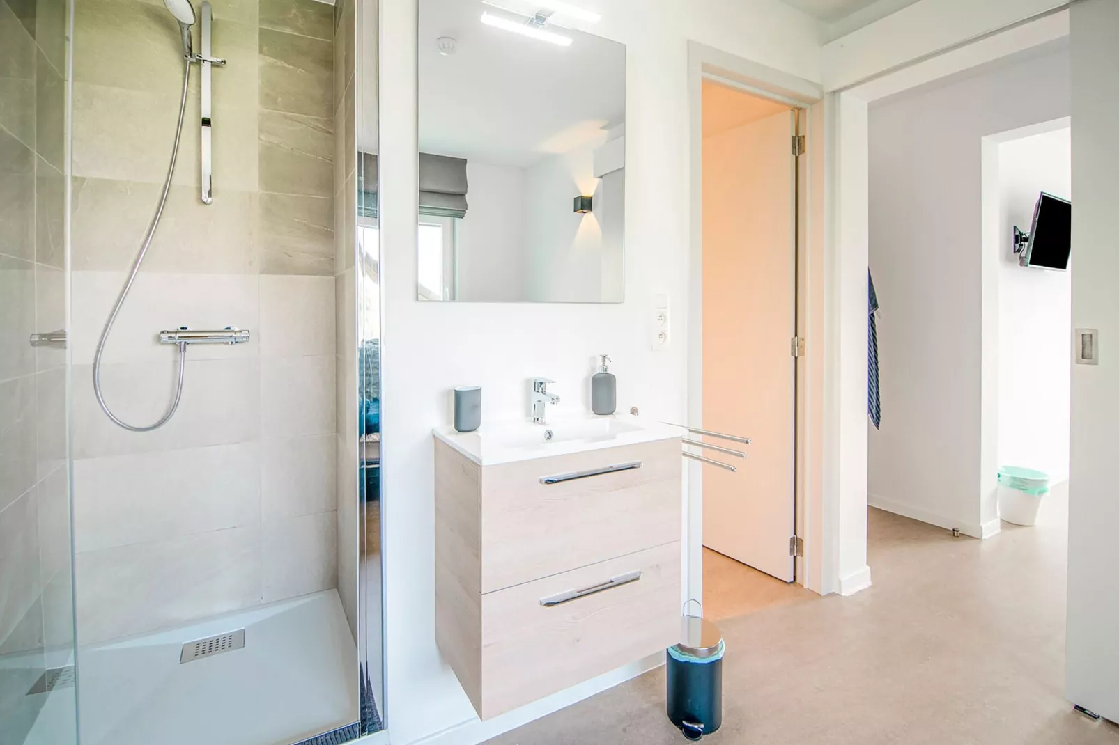 Le Clos bois Marie-Bathroom
